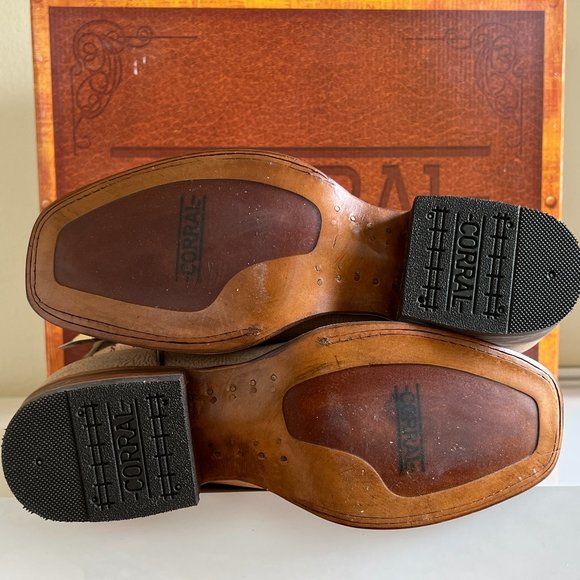 Corral Tan and Brown Heeled Boots - Picture 5 of 9